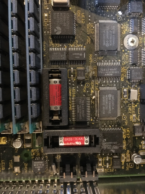 2 Intact Maxells inside a Mac IIfx