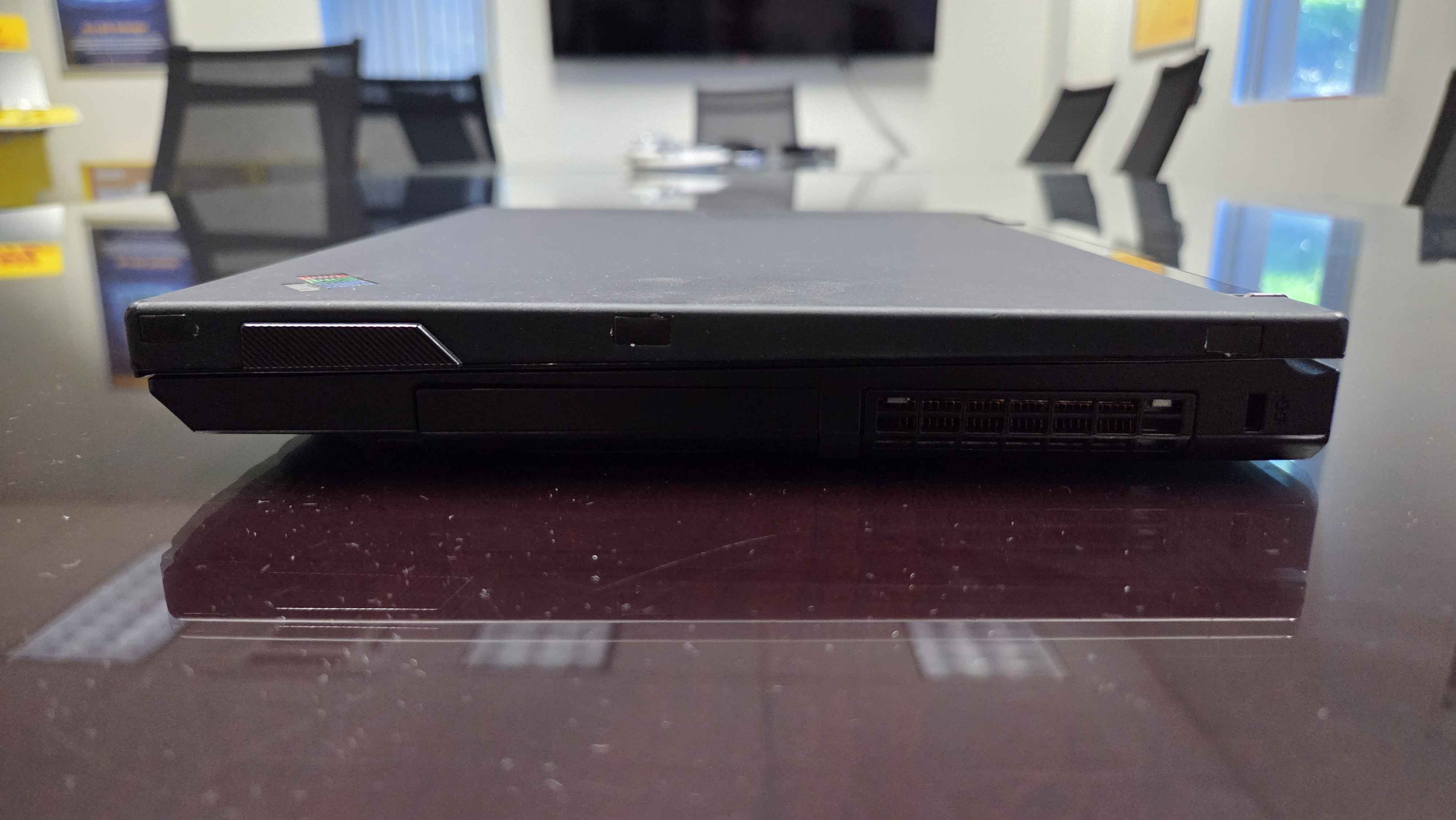IBM ThinkPad X32 pentiumM 本体 & ドック IBM ThinkPad X32 - MacDat