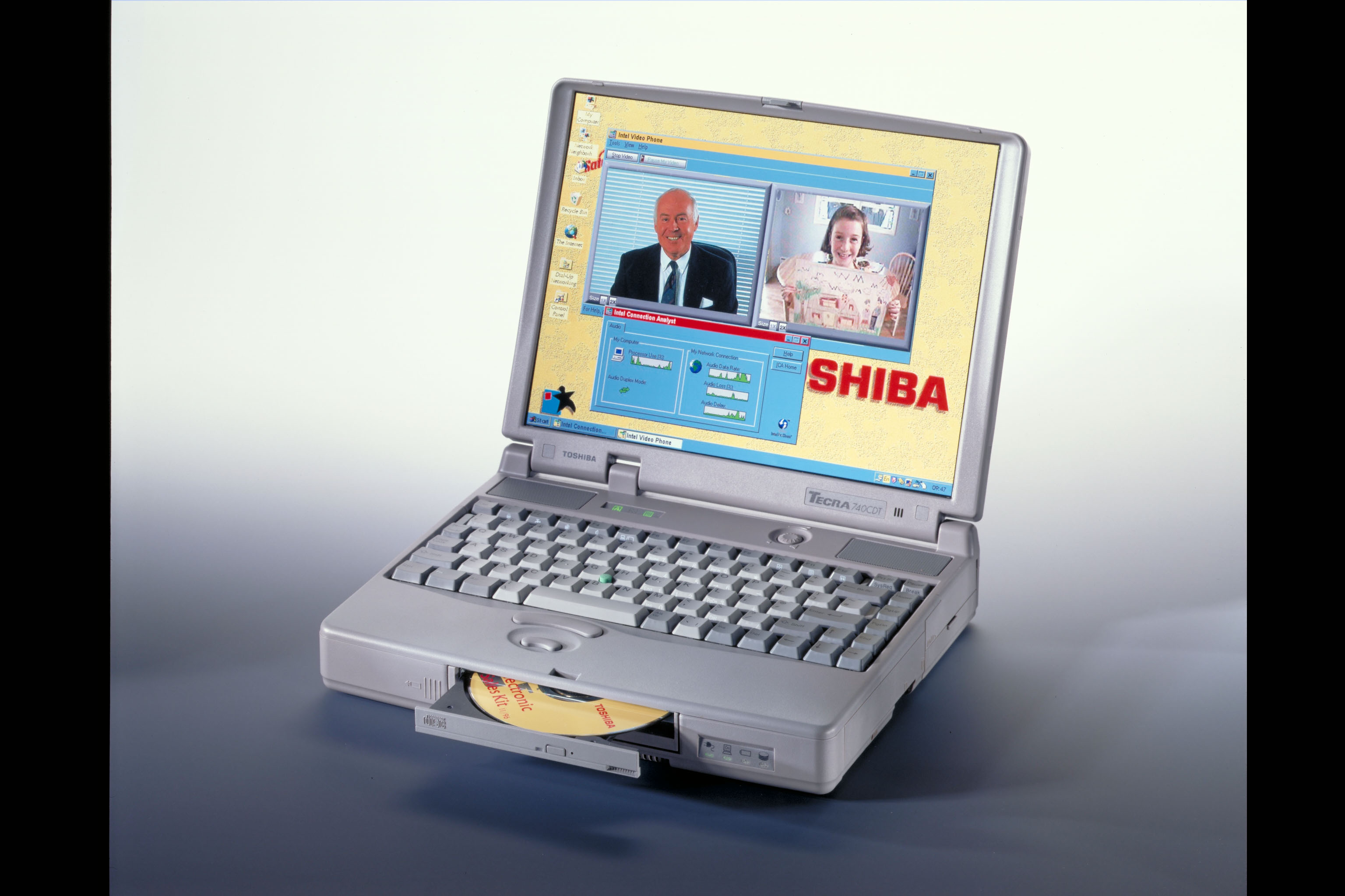 Toshiba Tecra 740CDT - MacDat